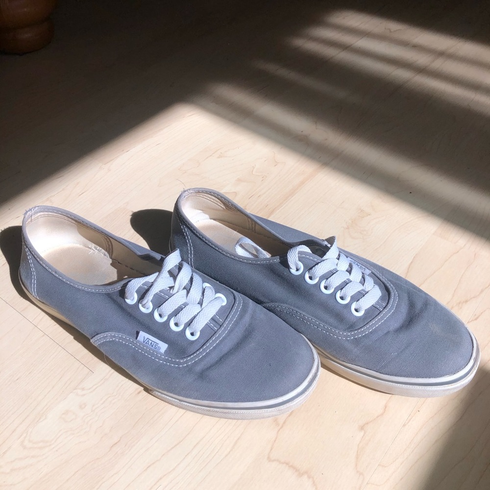 Vans Authentic Lo Pro gray size 8.
